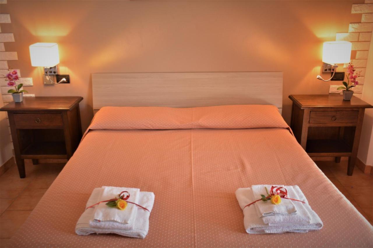 Hotel Villa Paradiso リパルベッラ エクステリア 写真