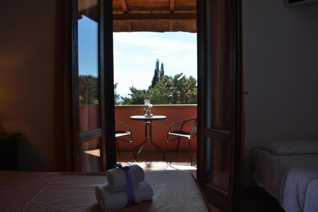 Hotel Villa Paradiso リパルベッラ エクステリア 写真