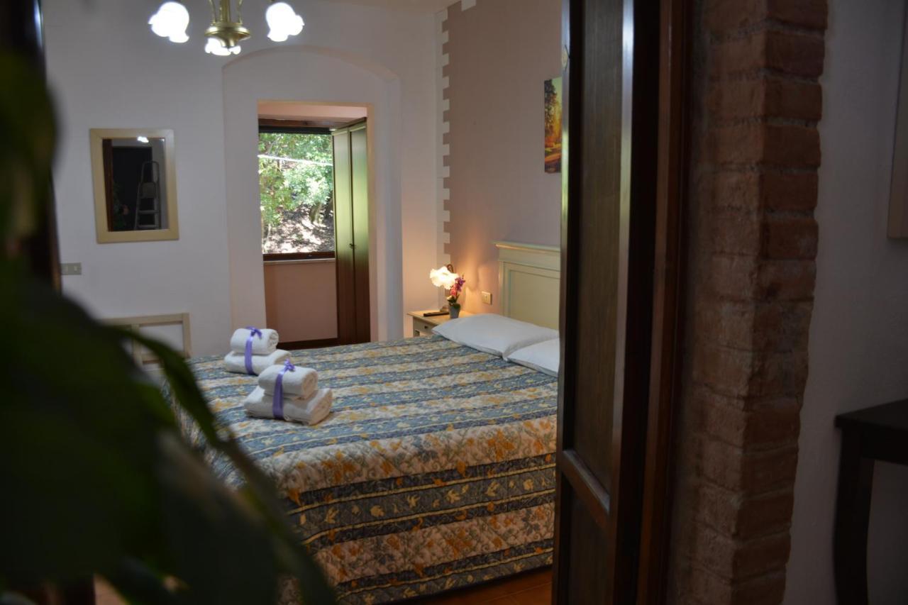Hotel Villa Paradiso リパルベッラ エクステリア 写真